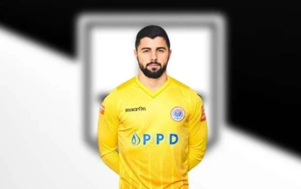 "Neftçi" yeni qapıçı ilə anlaşdı 