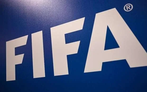 FİFA qaydaları dəyişdi: Məhdudiyyətlər olacaq 
