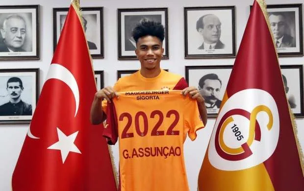 "Qalatasaray" Qustavonu yolladı 