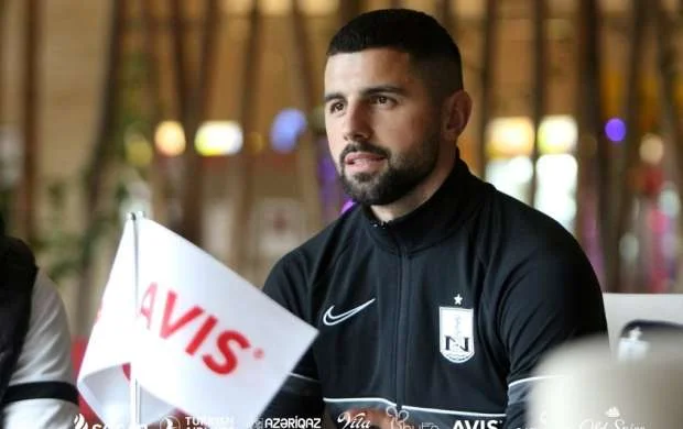 "Neftçi"nin yeni transferi: "Bizi "Qarabağ"la derbi gözləyir" 