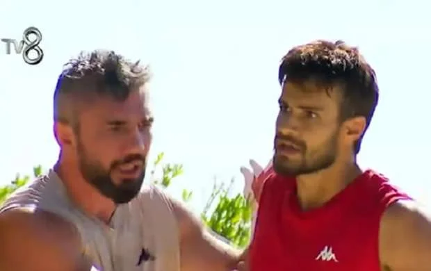 Pərviz “Survivor All Star”da dalaşanları ayırdı: “Yetər, ayə, yetər” - VİDEO 