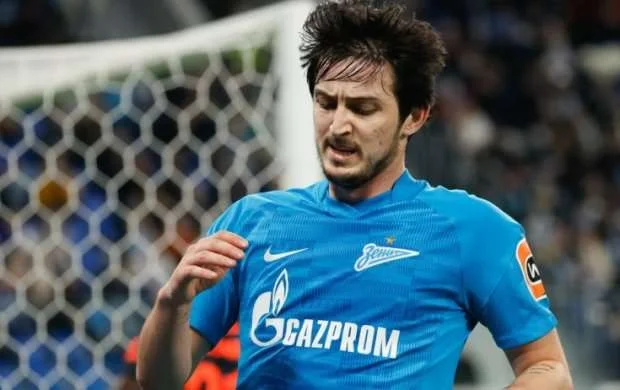 "Zenit" hücumçusu ilə vidalaşdı 