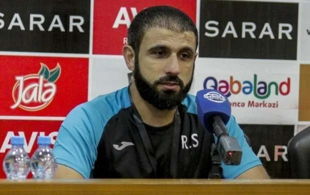 "Azərbaycanda futbolçu nəsli kəsilir" - Rəşad Sadıqov 