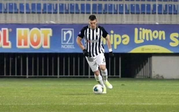 “Neftçi”nin futbolçusu üçün əlamətdar oyun 