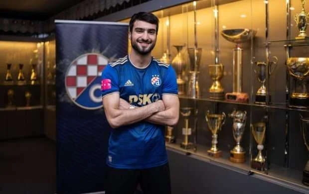 "Dinamo" Mahir Emrelini "Sevilya" ilə oyunlar üçün sifariş etdi 