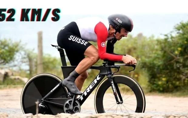 Dünya rekordunun ildönümü: 1 saata 52 491 metr 