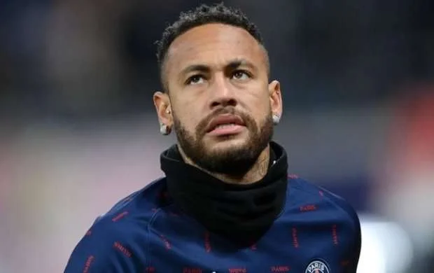 Neymar geri döndü 