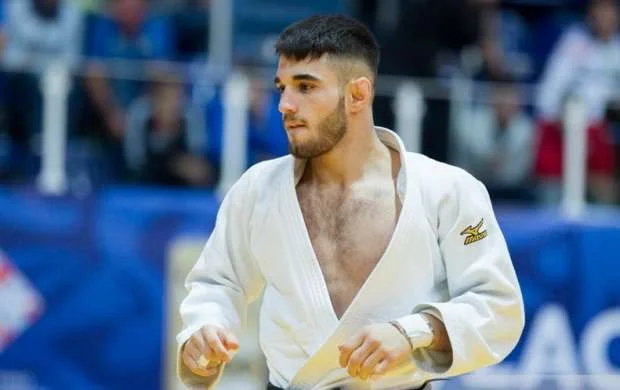 "Böyük Dəbilqə": Azərbaycan cüdoçusu qızıl medal qazandı 