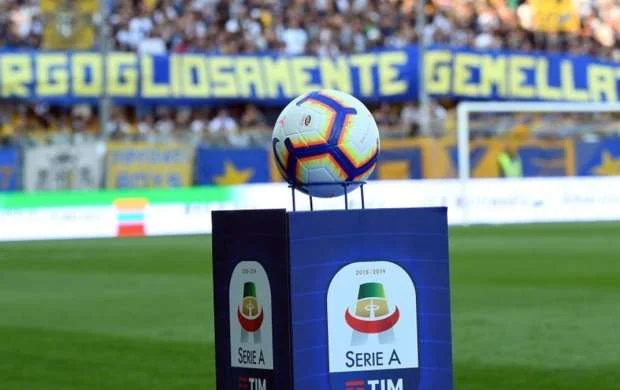 A Seriyası: "Napoli" autsayderi yenə bilmədi 
