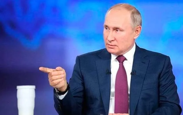 Putin UEFA-nı hədələdi: "Final başqa ölkəyə verilsə..." 