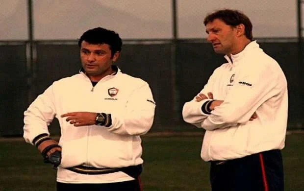 Azərbaycanda çalışmış məşqçi istefaya göndərildi 