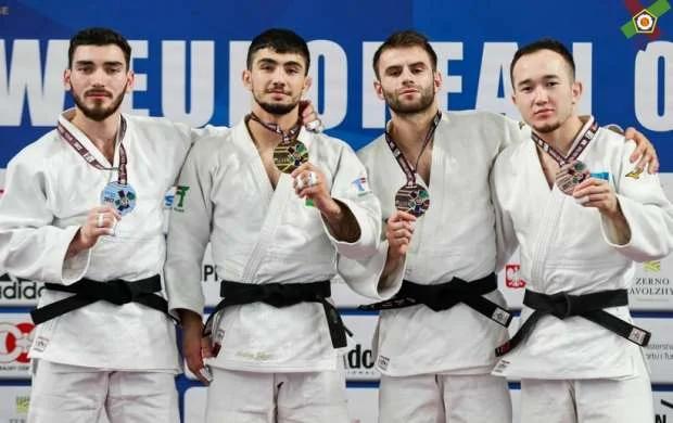 Cüdoçularımız 4 medal qazandı - 2 qızıl, ... 