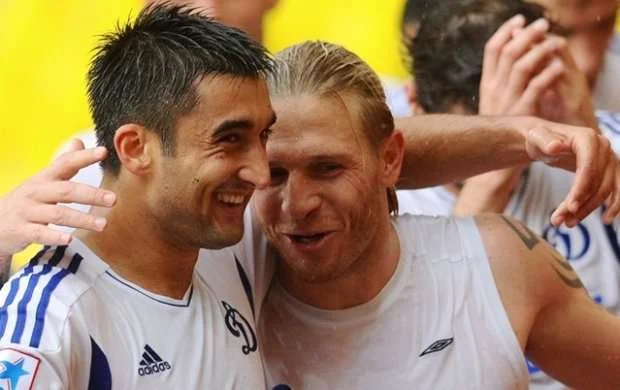 Rusiya çempionatında azarkeşlər ukraynalı məşqçini dəstəklədi 