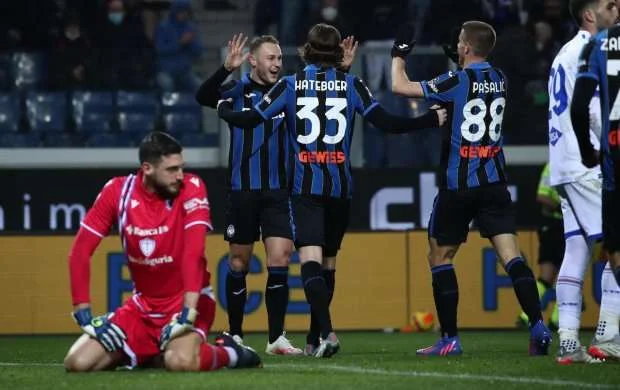 "Atalanta" rəqibini darmadağın etdi - VİDEO 