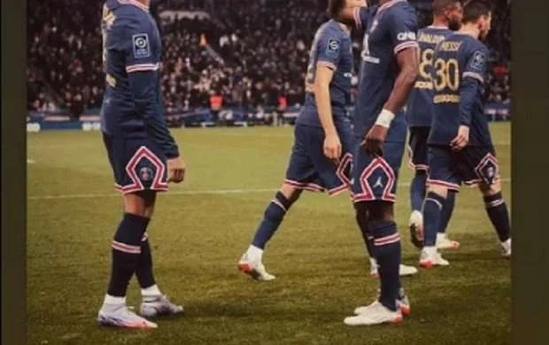 Mbappe onu zədələyən komanda yoldaşına belə dəstək oldu - FOTO 