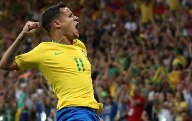 "Aston Villa" braziliyalı ulduzu bu qiymətə alacaq 