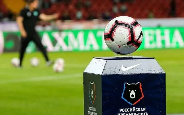 Rusiya futbolunda koronavirusla bağlı sanitar qaydalar ləğv edildi 
