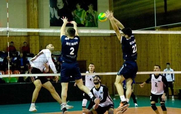"Neftçi" də rəqibinə set vermədi, "Murov" da 