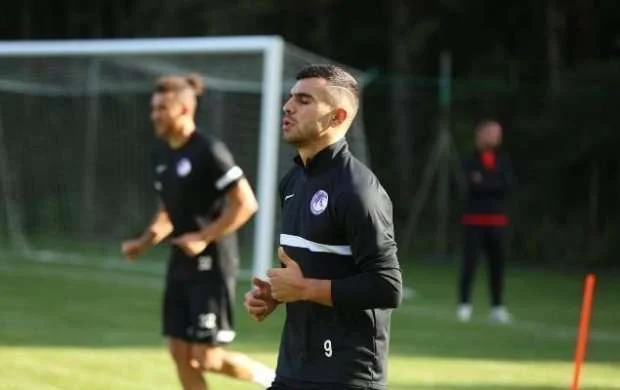 Vüsal İsgəndirlinin oyunu təxirə salındı 