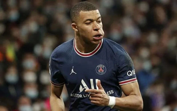 "Real Madrid" rəsmiləri Mbappe ilə görüşəcək 