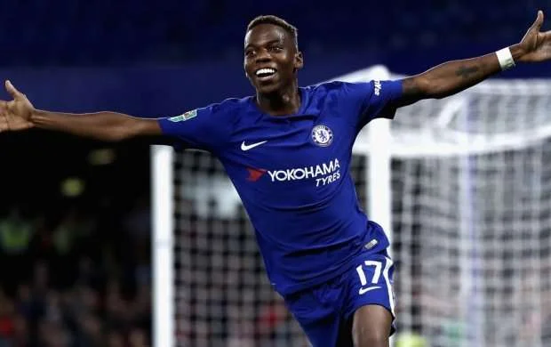 Mourinyo Musona zəng etdi 