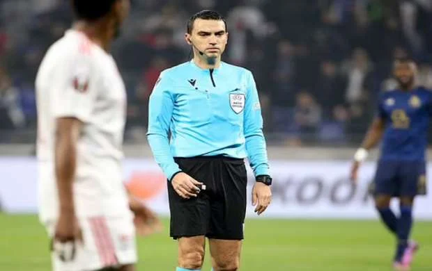 FİFA referisi infarkt keçirdi 