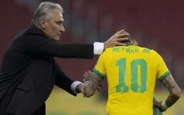 Braziliya millisinin baş məşqçisi "Arsenal"dan üzr istədi 