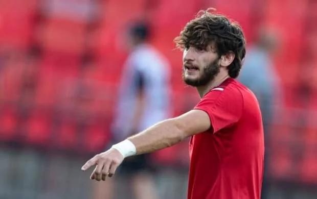 London "Arsenal"ı millimizin sabiq hücumçusunun oğluna elçi düşdü 