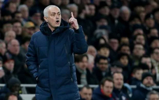 Mourinyu "Budyo-Qlimt"ə növbəti məğlubiyyətə səbəb tapdı 