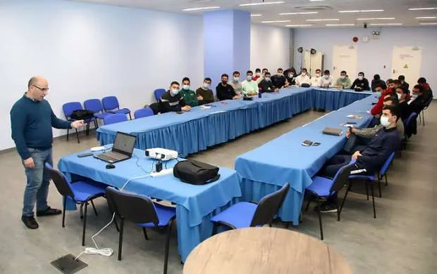 Danışılmış oyunlarla bağlı semimar keçirilib 