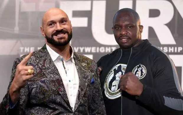 Tayson Fyuri Dilian Uaytı qıdıqladı 