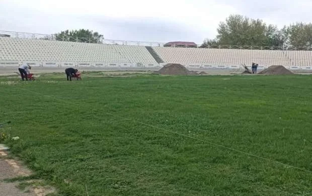 “Araz-Naxçıvan” stadionunu I Diviziona hazırlayır - FOTOLAR 