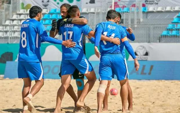 Azərbaycan millisi Küveyti darmadağın etdi 