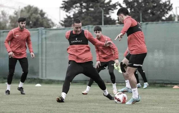 "Neftçi" Qəbələyə sabah gedir 