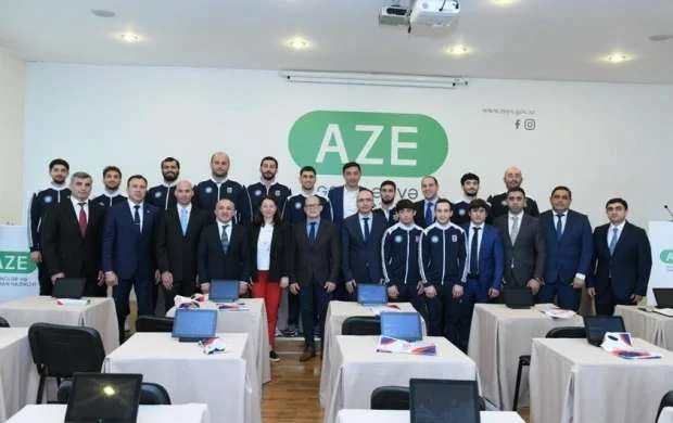 Fərid Qayıbov Avropa çempionatında uğur qazanmış cüdoçularla görüşdü 