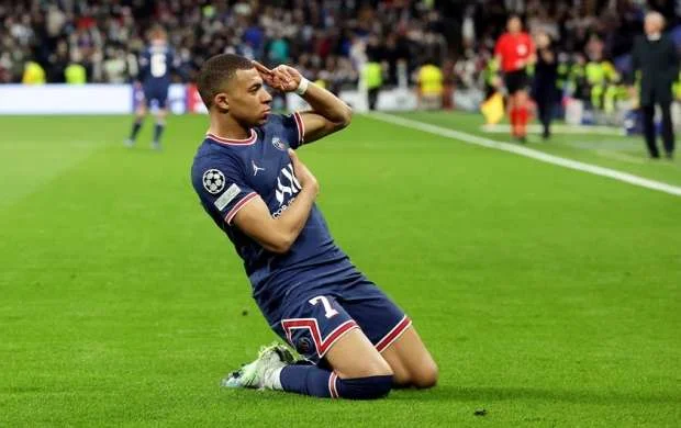 Mbappe Anrinin rekordunu qırdı 