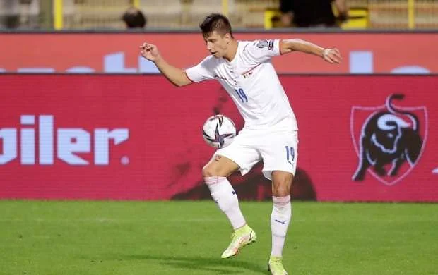 Günün transfer xəbərləri: "Fənərbağça"nın futbolçusu Rusiya yolunda 