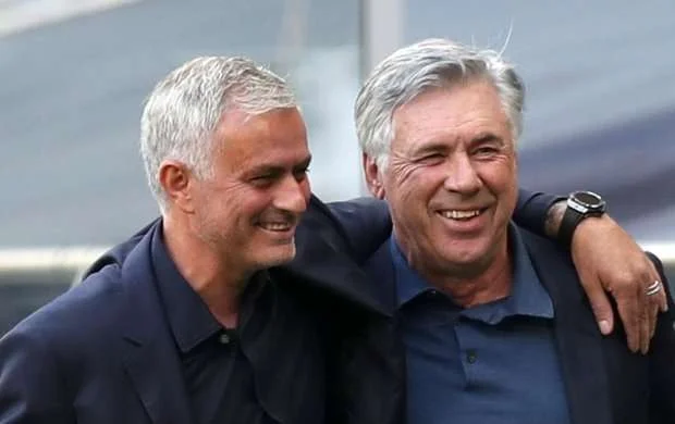 Mourinyudan Mourinyusayağı cavab 