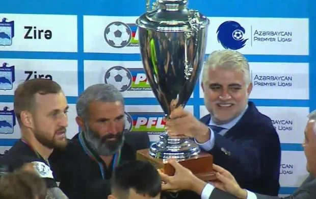 Tahir Gözəl: "Həm sevincliyəm, həm də onun kədərini bölüşdüm" 