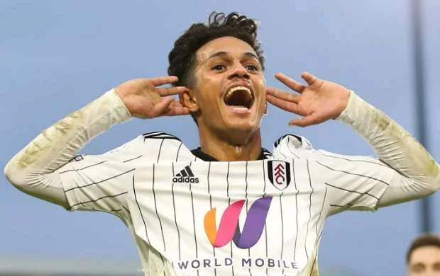 "Liverpul" ilk transferini reallaşdırdı - RƏSMİ 