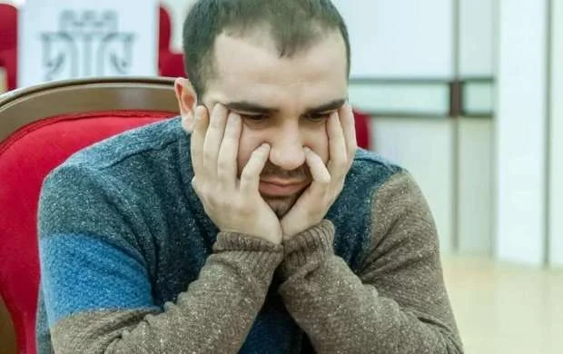 "Şarja Masters": Azərbaycan şahmatçısı liderliyi bölüşür 