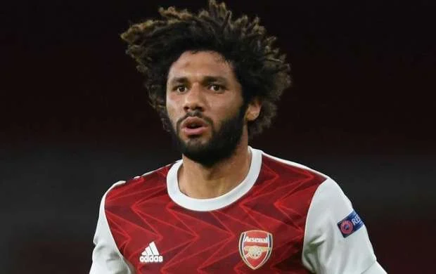 "Arsenal" futbolçusu ilə müqaviləni yenilədi 