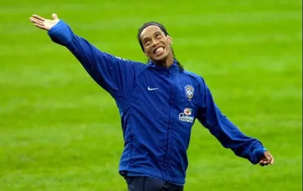 Ronaldinyo: "Mbappe ilə eyni komandada oynamaq istərdim" 