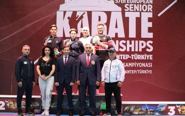 AÇ: Parakarateçilərimiz iki qızıl, bir gümüş medalla dönür 
