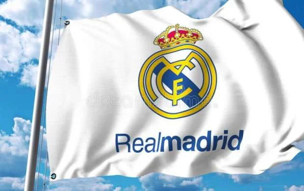 "Real"ın ulduzu getdi - Rəsmi 