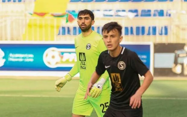 "Səbail" daha bir futbolçusu ilə vidalaşdı 