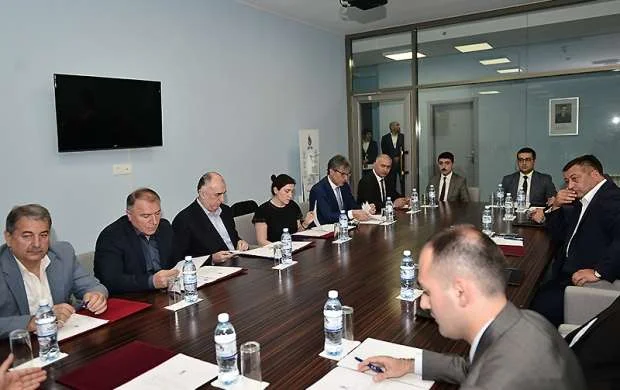 AFFA-nın İcraiyyə Komitəsinin növbəti iclası keçirildi - FOTOLAR 