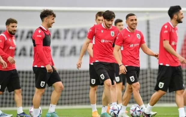 Gürcüstan 4 qolla başladı - VİDEO 