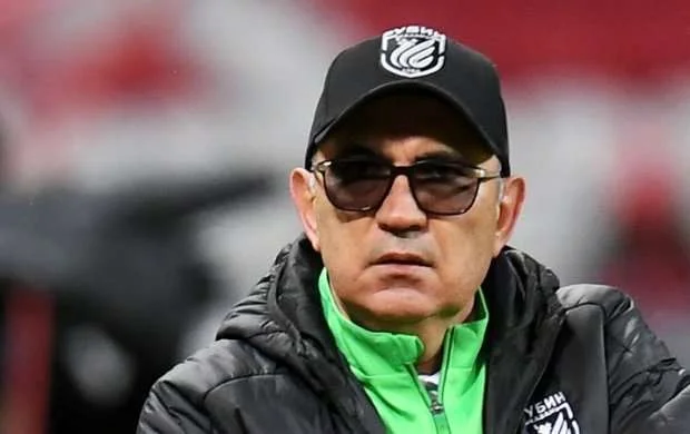 Kurban Berdiyev "Kayrat"dan getdi 