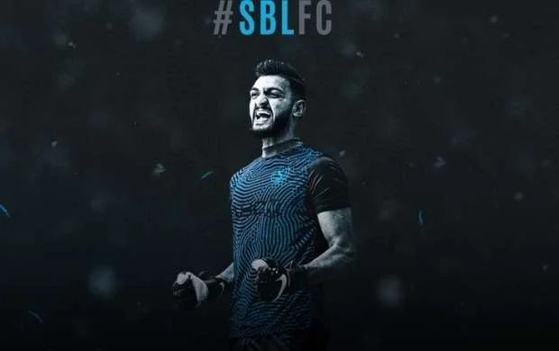 "Səbail"də imza günü 